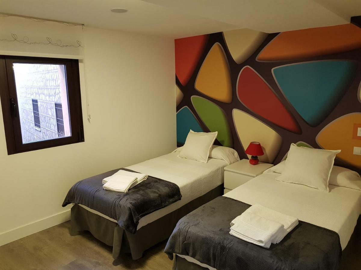 Apartamentos Suenos De Toledo Bagian luar foto