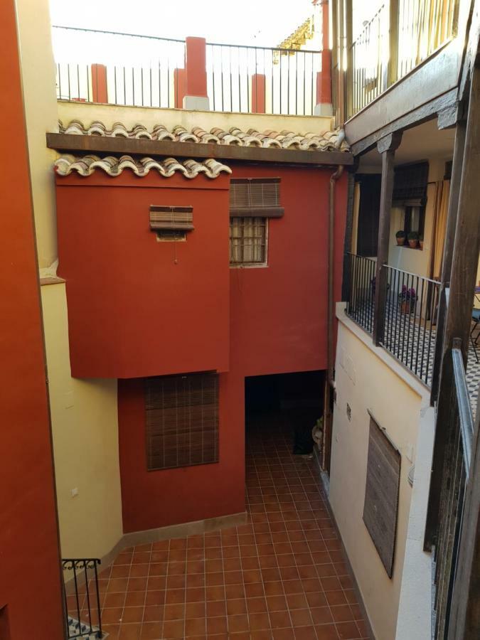 Apartamentos Suenos De Toledo Bagian luar foto