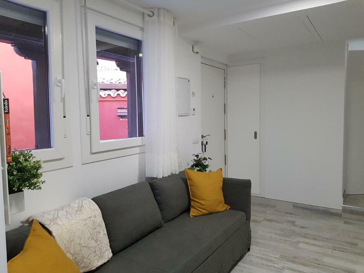 Apartamentos Suenos De Toledo Bagian luar foto